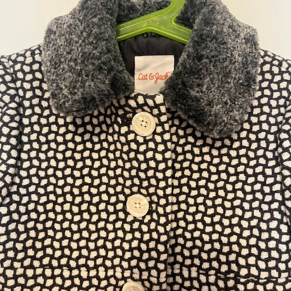 Cat and Jack coat 3T - Picture 2 of 4